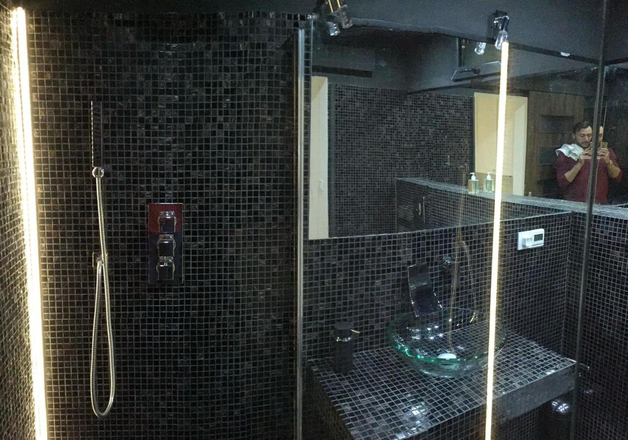 City Center Apartment With Gym & Spa Budapeste Exterior foto