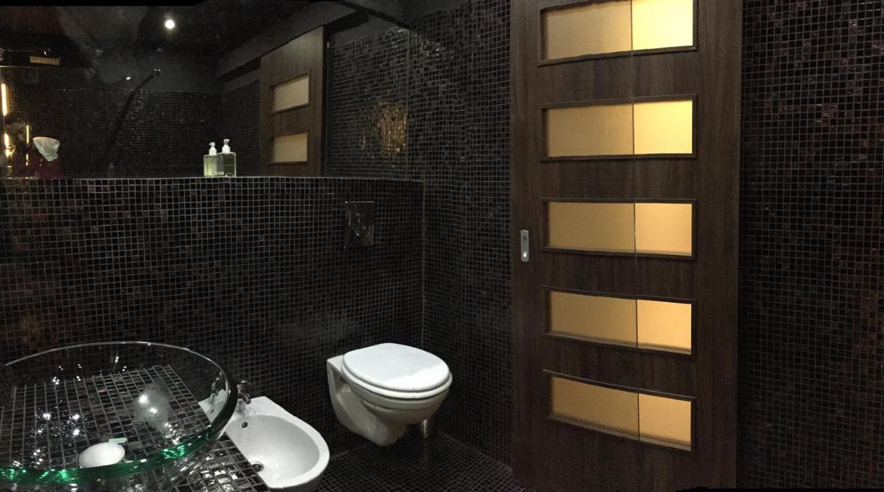 City Center Apartment With Gym & Spa Budapeste Exterior foto