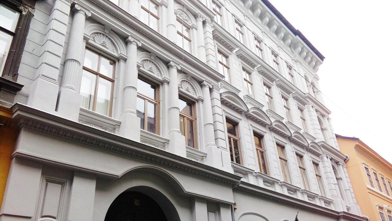 City Center Apartment With Gym & Spa Budapeste Exterior foto